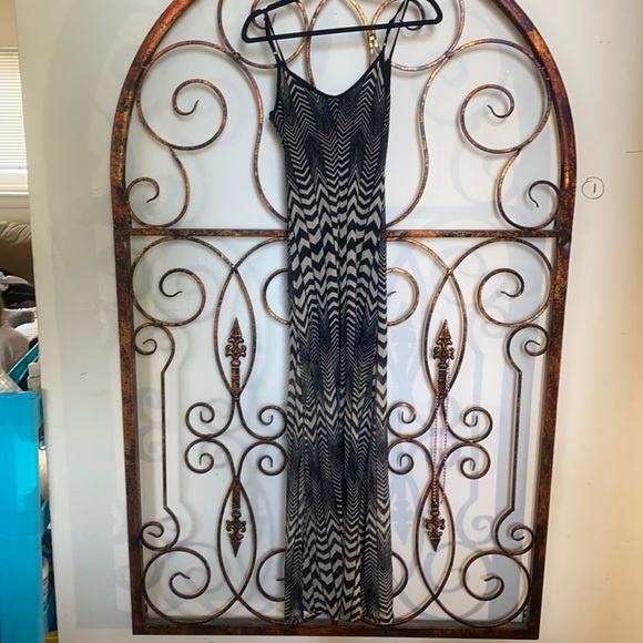 Sheer bottom long maxi dress. - Picture 2 of 5